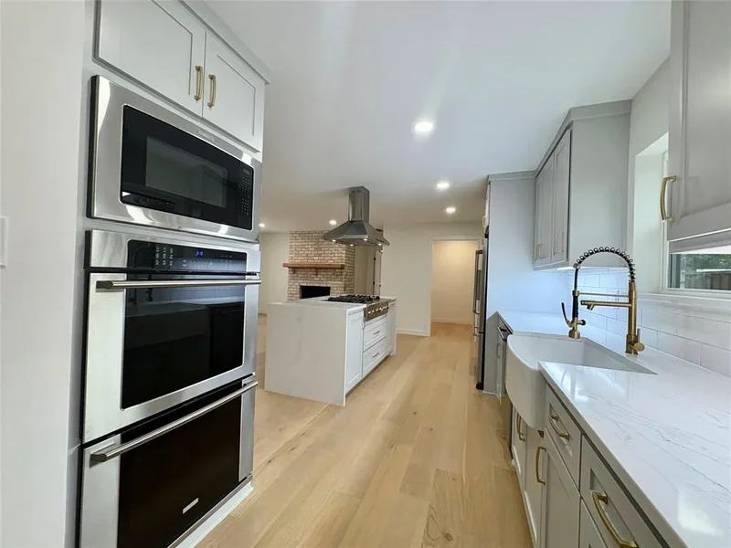 9920 Greenfield Drive, Dallas, Texas, United States. - Photo 6