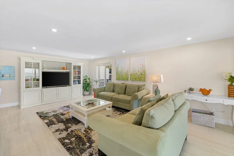 3333 Gulf Shore Boulevard N , 4, Naples, FL 34103, Naples, Florida, United States. - Photo 26
