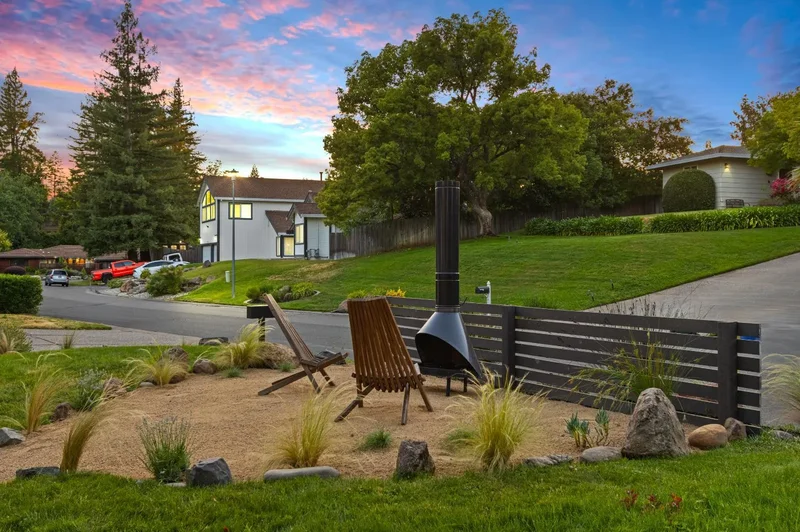 8514 Bordeaux Way, Fair Oaks, CA 95628, Fair Oaks, California, United States. - Photo 53