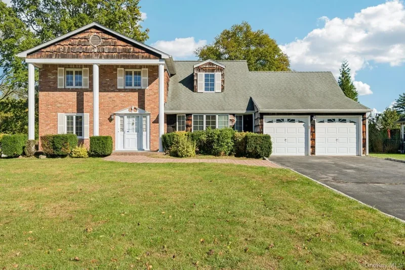 10 Aron Drive, Woodbury, NY, 11797, USA, Woodbury, New York, United States. - Photo 21