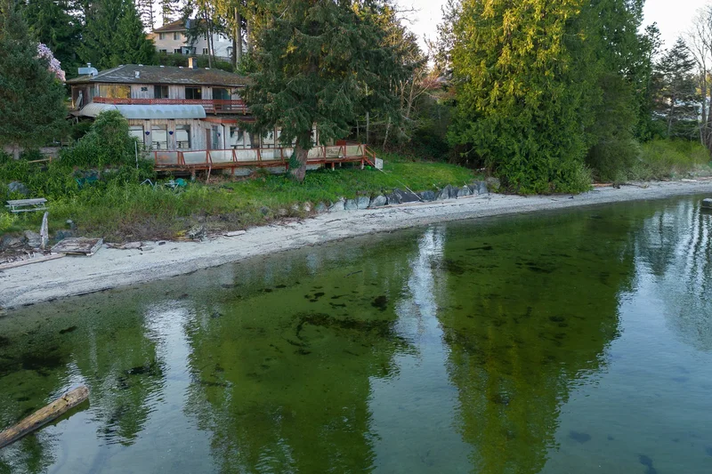5591 Delta Road, Sechelt, BC V7Z 0G1, Sechelt, British Columbia, Canada. - Photo 17