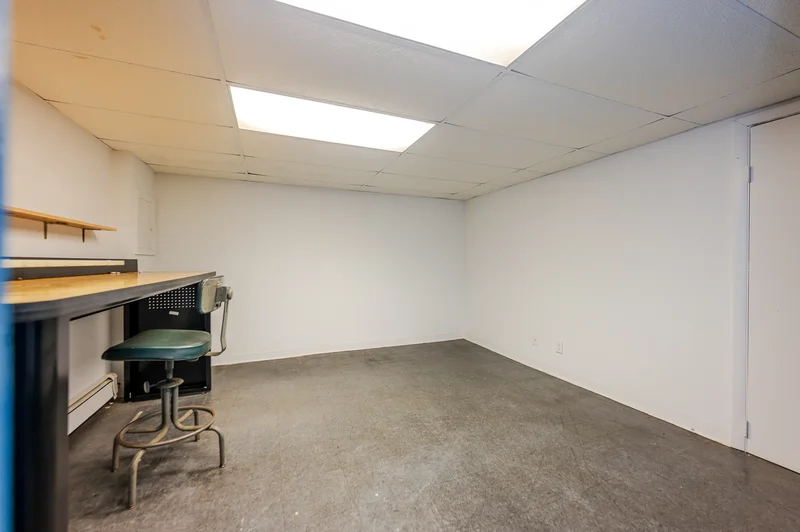 10 Linden Street, Malverne, NY 11565, Malverne, New York, United States. - Photo 21
