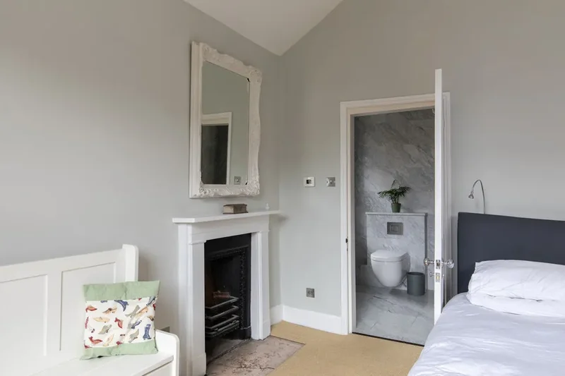 Consort Road, Peckham, England, United Kingdom. - Photo 21