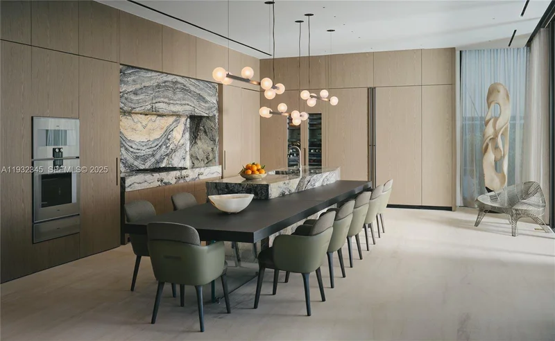 1413 N Venetian Way, Miami Beach, Florida, United States. - Photo 4