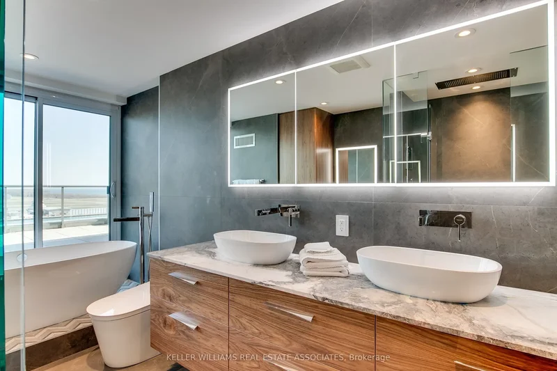 90 Stadium Road #1002, Toronto, ON M5V 3W5, Toronto, Ontario, Canada. - Photo 21