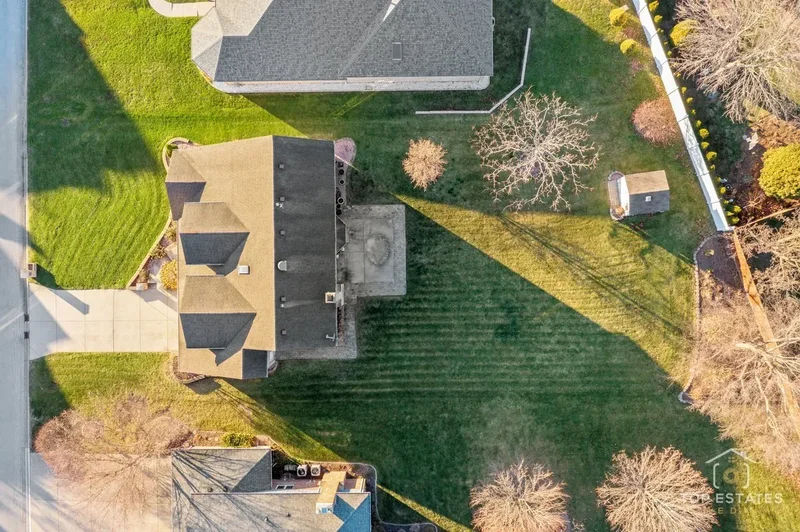 13124 W Beaver Lake Drive, Homer Glen, Illinois, United States. - Photo 34