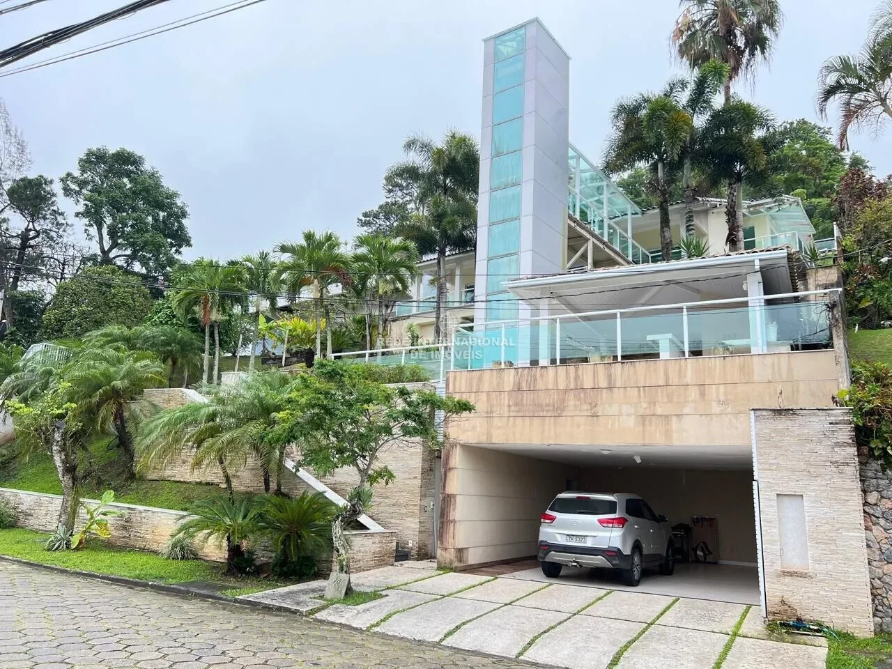 Piratininga, State of Rio de Janeiro, Brazil. - Photo 4