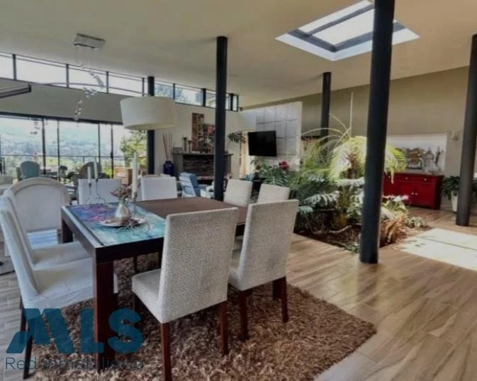 Gallery photo 5