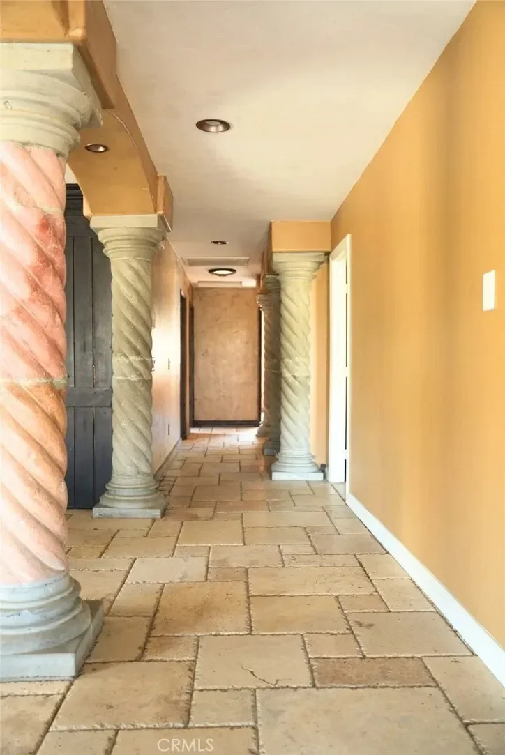 Gallery photo 10