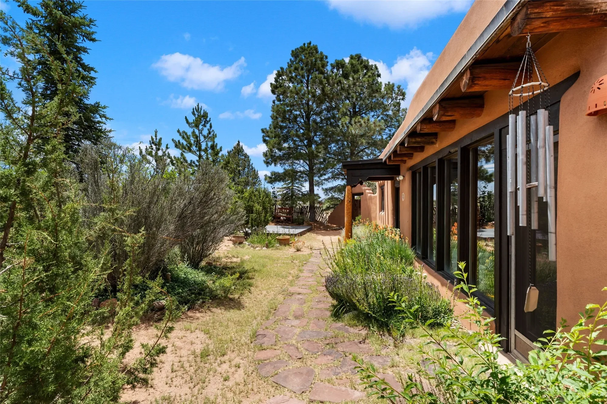 266 Tano Road , Santa Fe, NM 87506, Santa Fe, New Mexico, United States. - Photo 23