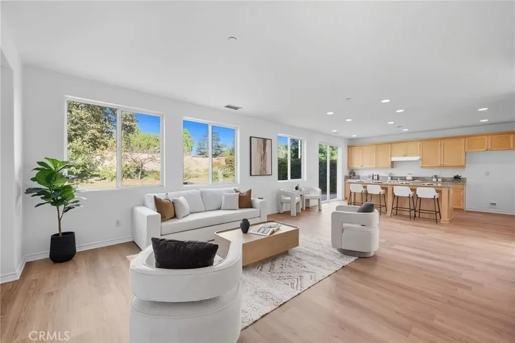 13346 Los Olivos Road, Los Angeles, California, United States. - Photo 24