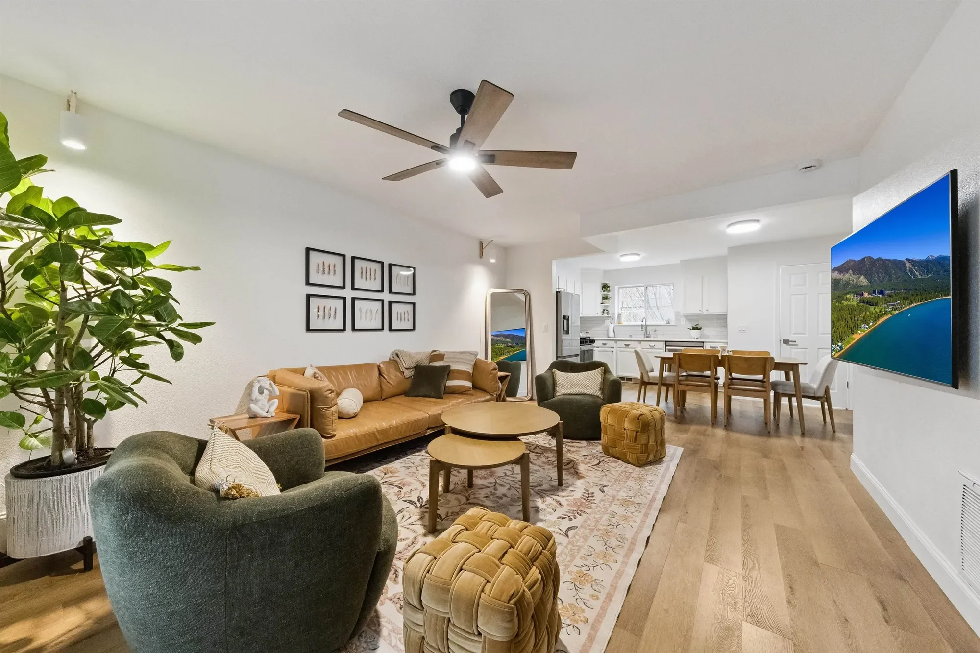 12491 Northwoods Boulevard 3, Truckee, California, United States. - Hero Image