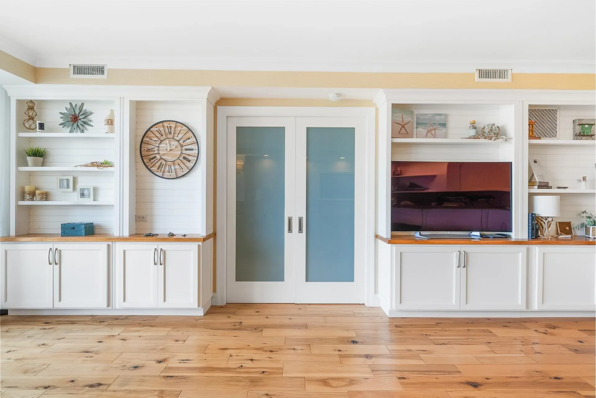 1720 Avenida Del Mundo, Coronado, California, United States. - Photo 20