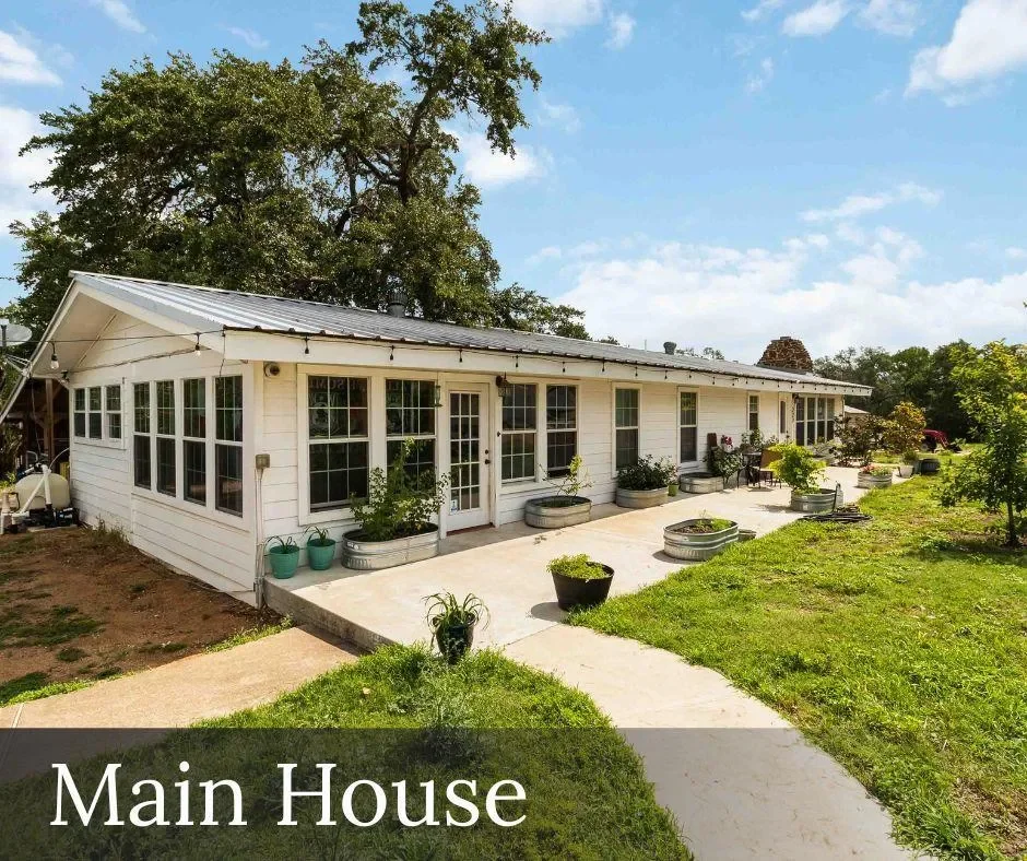 227 Henderson LN, Lockhart, Texas, United States. - Photo 1