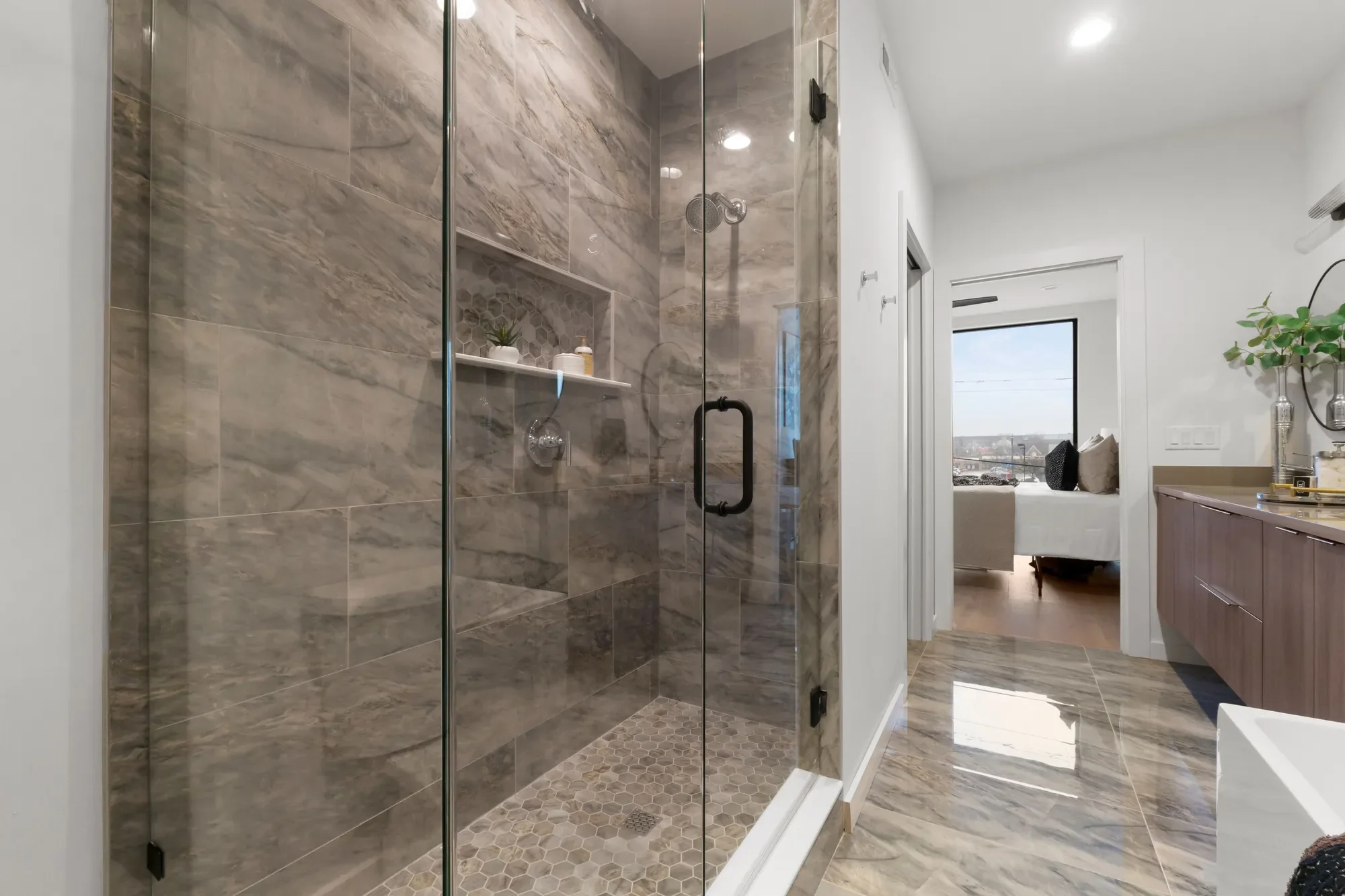 215 North Sarah Street #13 , St. Louis, MO 63108, St. Louis, Missouri, United States. - Photo 25