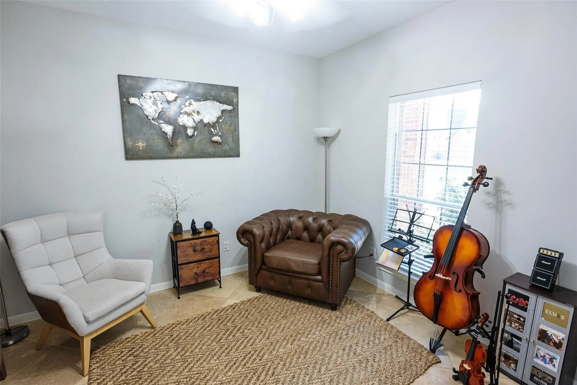 Gallery photo 4