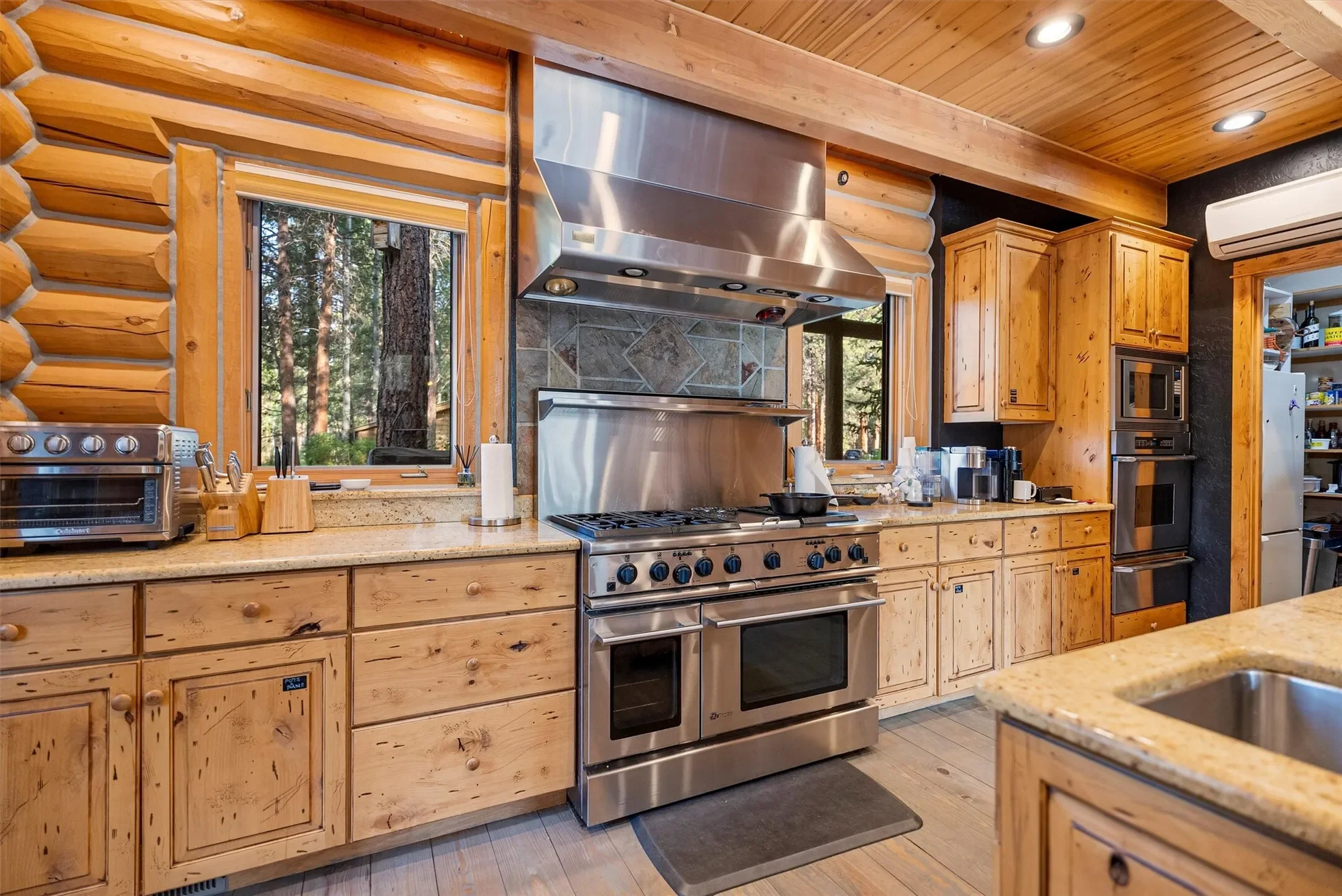 24 Russell Drive, Hamilton, Montana, United States. - Photo 16