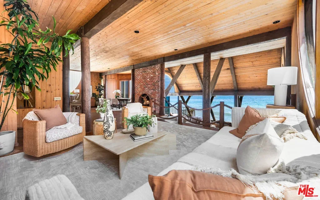 26902 Malibu Cove Colony Drive, Malibu, California, United States. - Photo 21