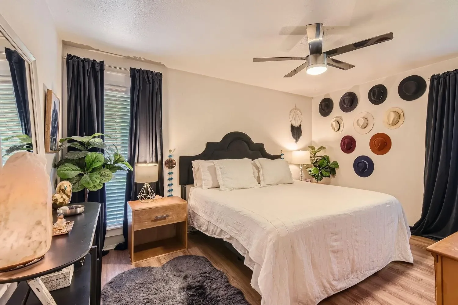 3404 South Oak DR, Austin, Texas, United States. - Photo 9