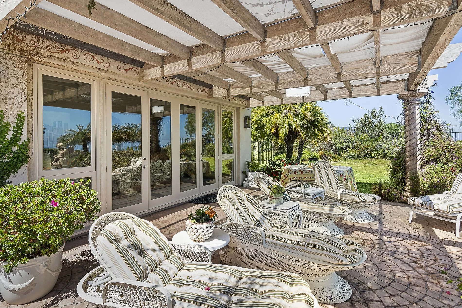 27432 Latigo Bay View Drive, Malibu, CA 90265, Malibu, California, United States. - Photo 17