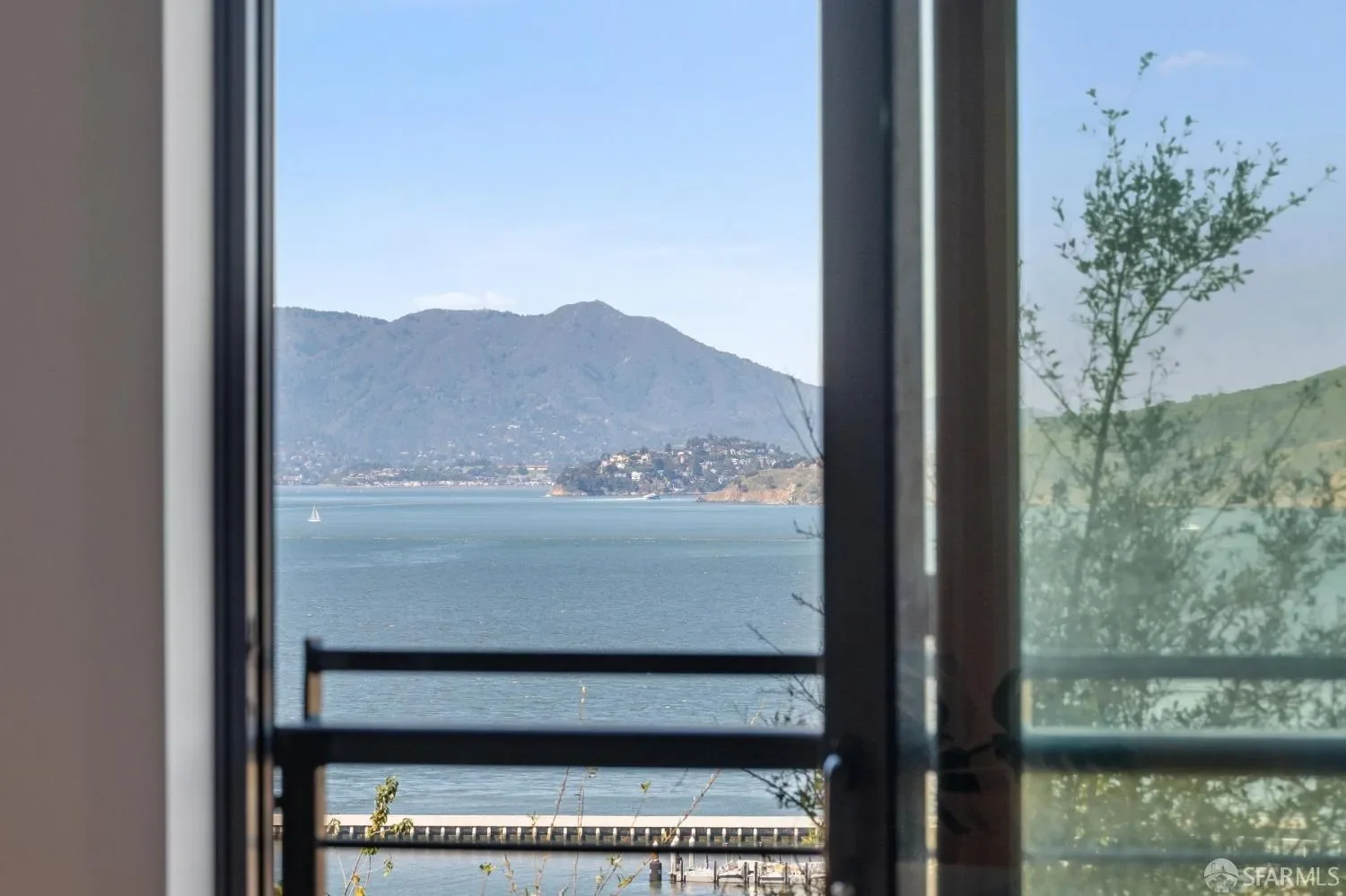 1 Bristol Court 106, San Francisco, California, United States. - Photo 10