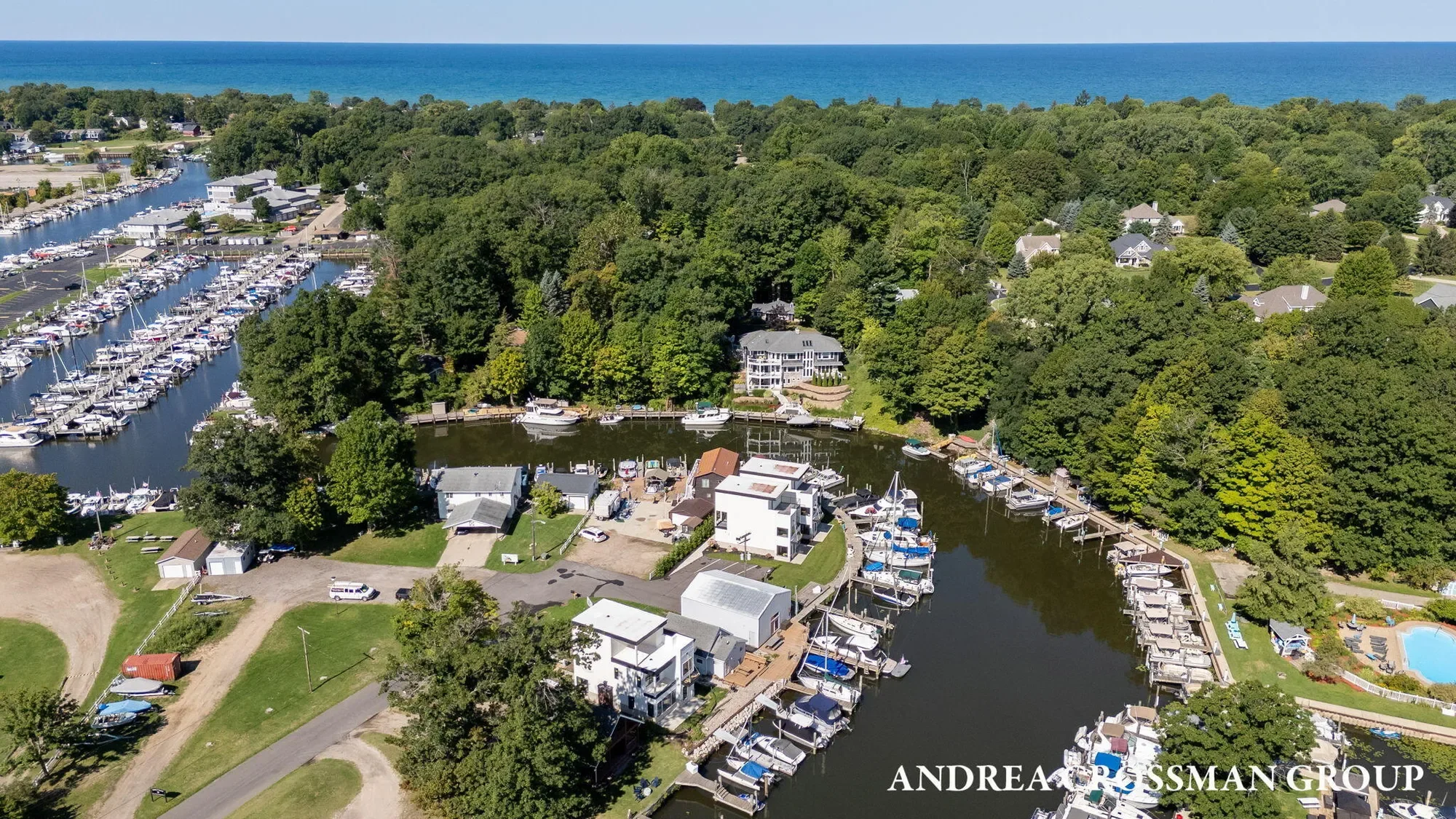 1 N Bailey Avenue , #5, South Haven, MI 49090, South Haven, Michigan, United States. - Photo 13