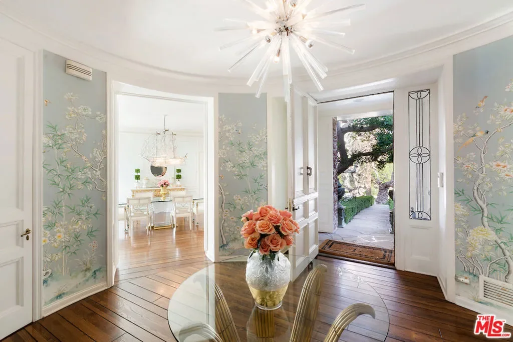 601 Woodruff Avenue, Los Angeles, California, United States. - Photo 32