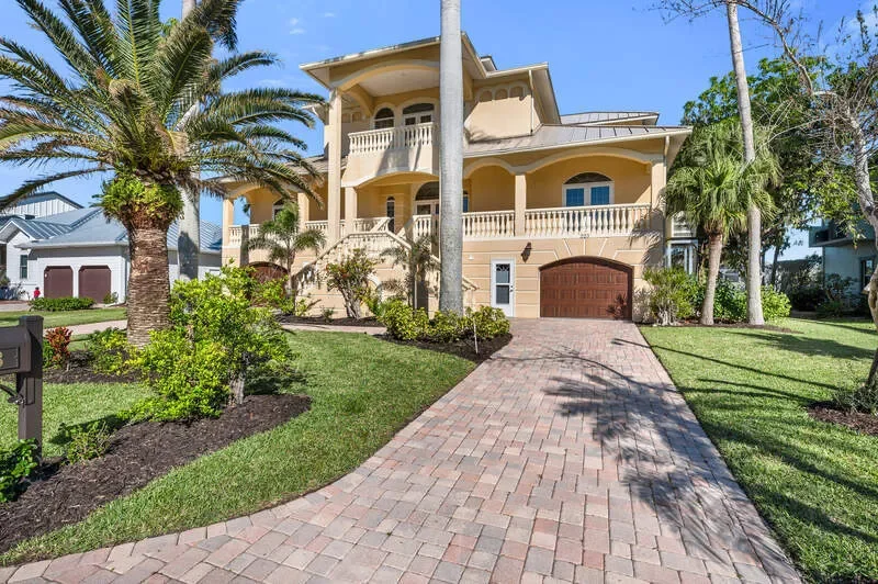 223 Dolphin Cove CT, Bonita Springs, FL, 34134, USA, Bonita Springs, Florida, United States. - Photo 10