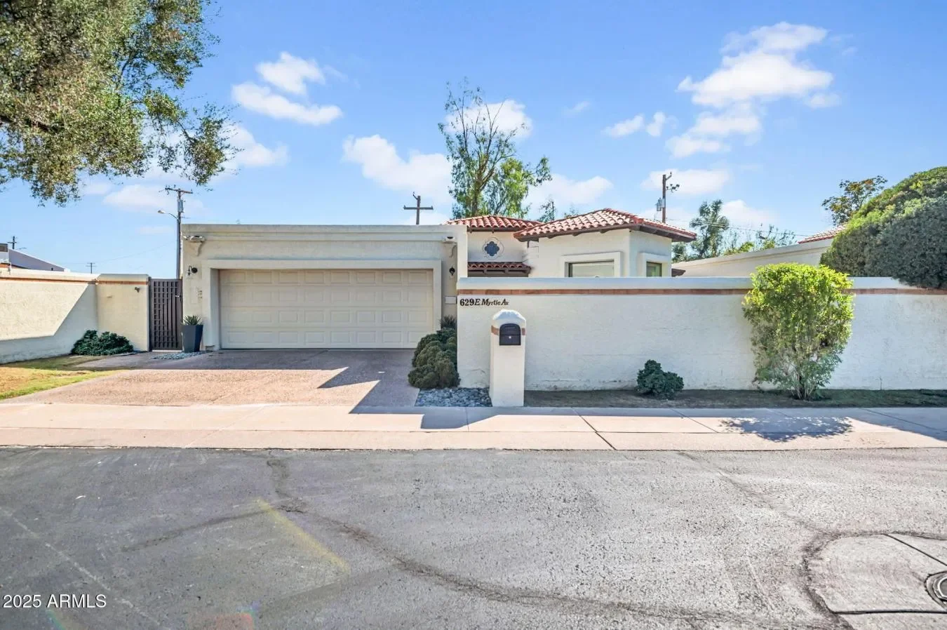 629 E MYRTLE Avenue, Phoenix, Arizona, United States. - Photo 7