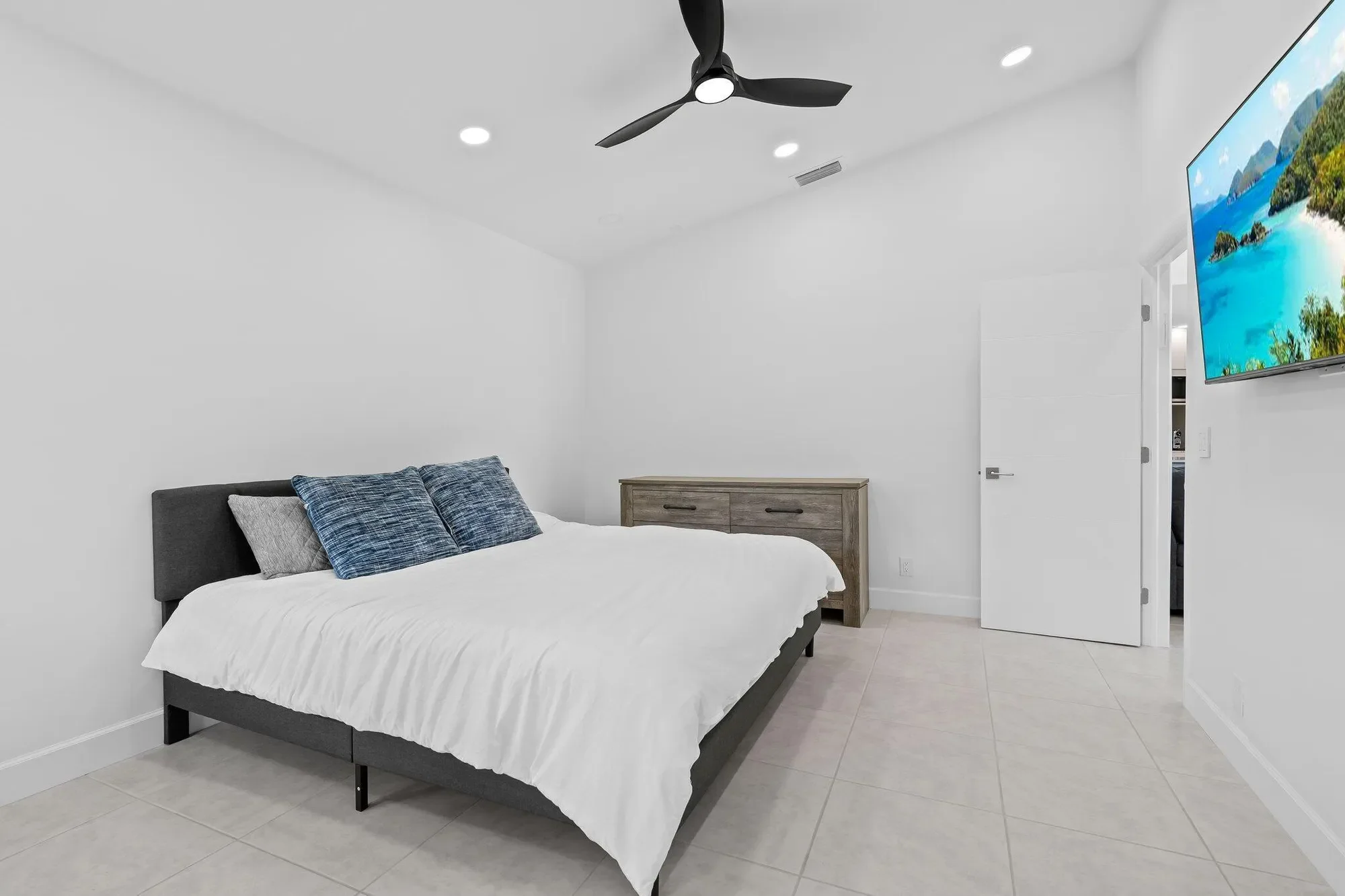 Gallery photo 10