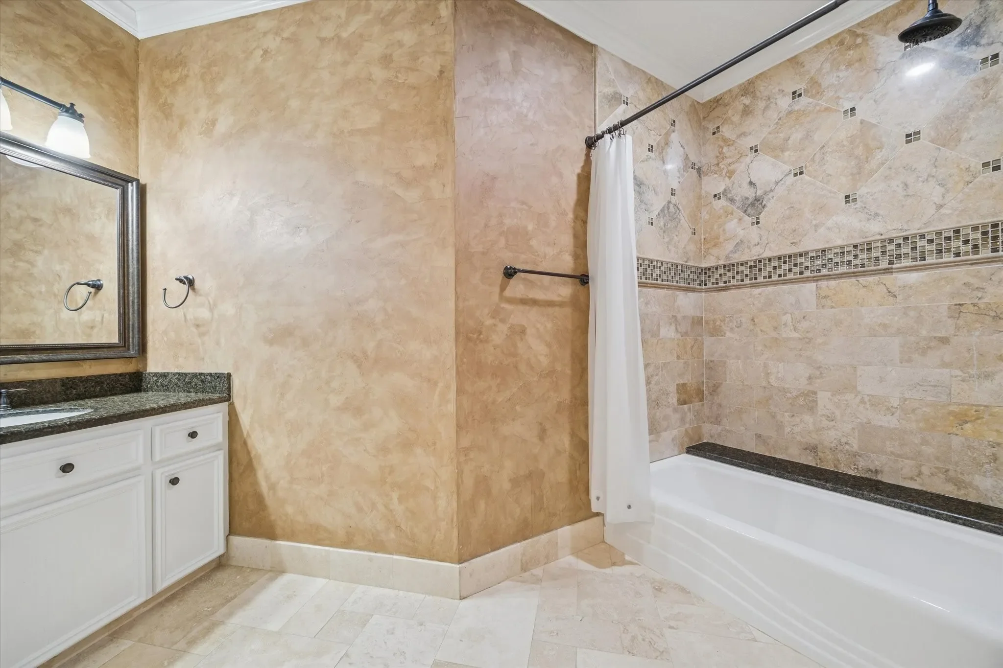 19110 Oak View Terrace Drive, Houston, TX 77094, Houston, Texas, United States. - Photo 17