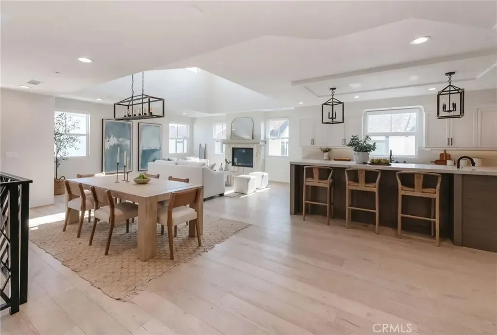 223 S Irena Avenue B, Torrance, California, United States. - Photo 18