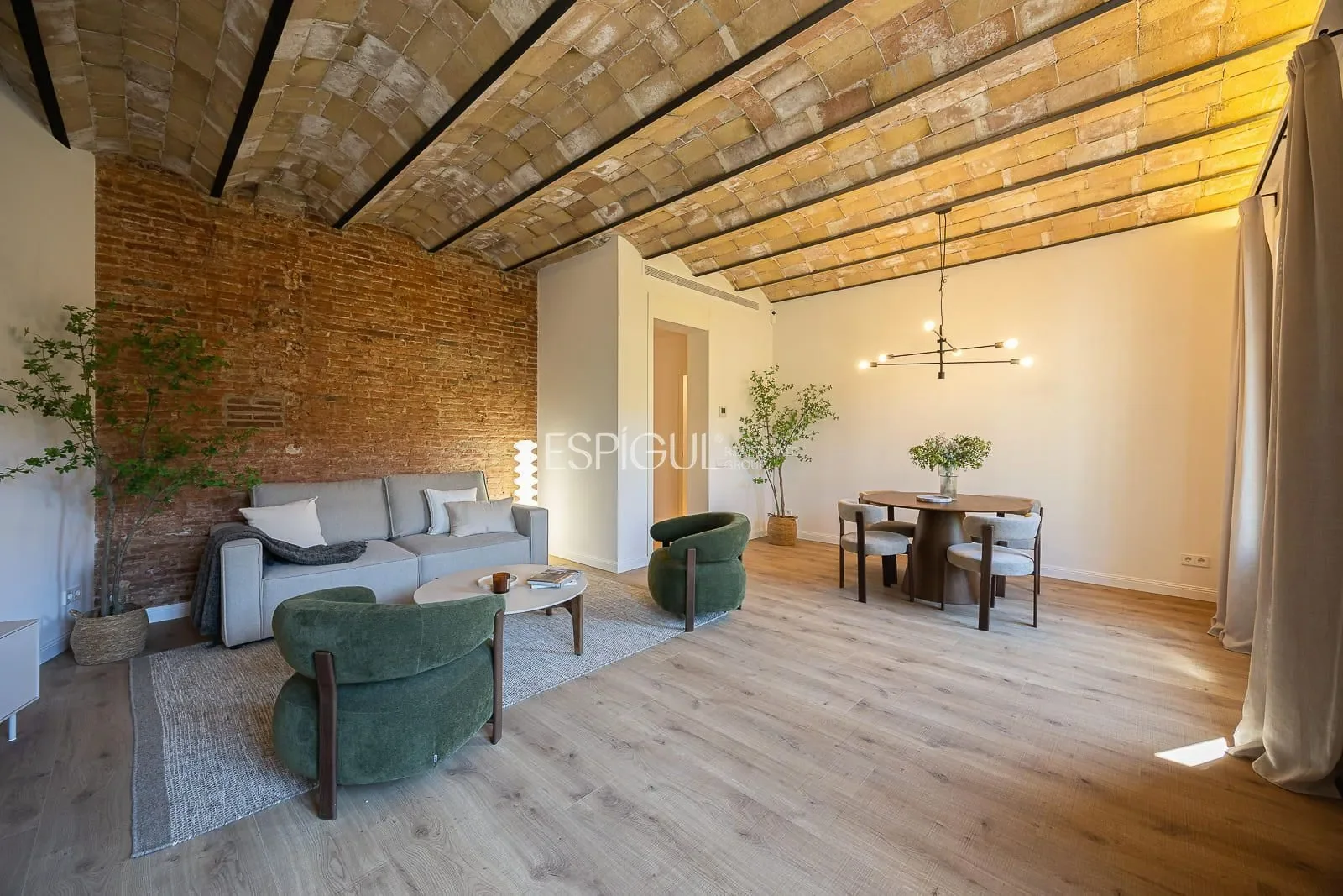 Gallery photo 7