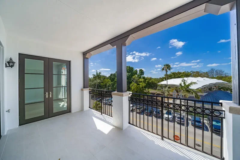 780 5th AVE, #305, Naples, FL, 34102, USA, Naples, Florida, United States. - Photo 16