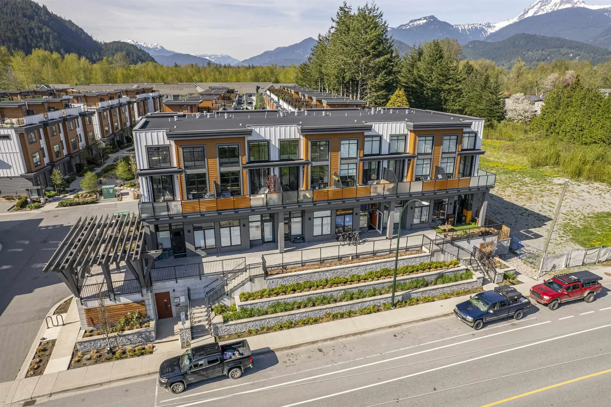39771 Government Road 101, Squamish, British Columbia, Canada. - Hero Image