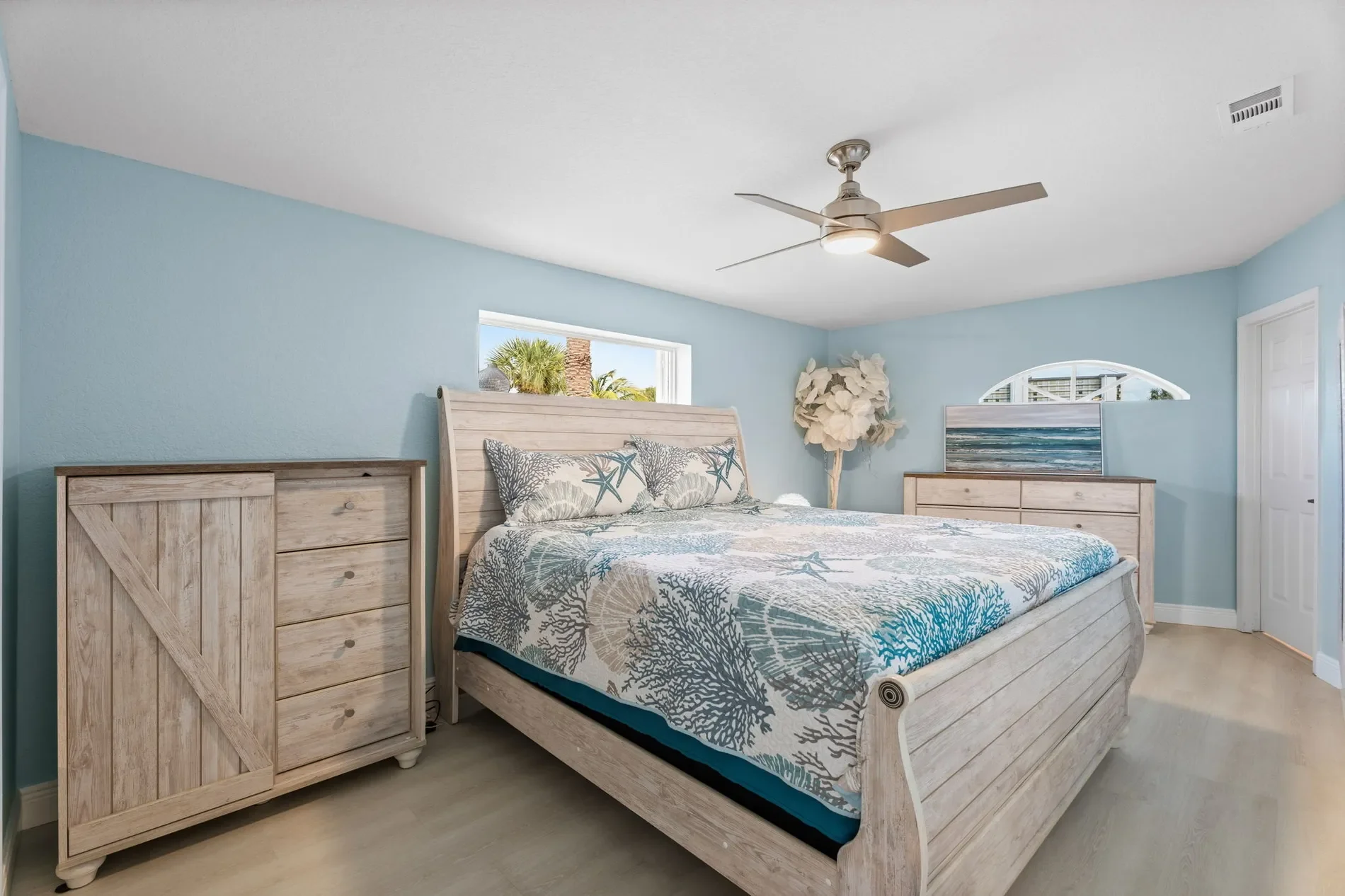 10701 S Ocean Drive Unit# 823, Jensen Beach, FL 34957, Jensen Beach, Florida, United States. - Photo 6