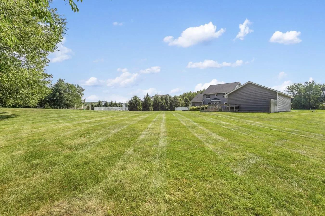3700 Oakharbor Street, Kalamazoo, Michigan, United States. - Photo 31