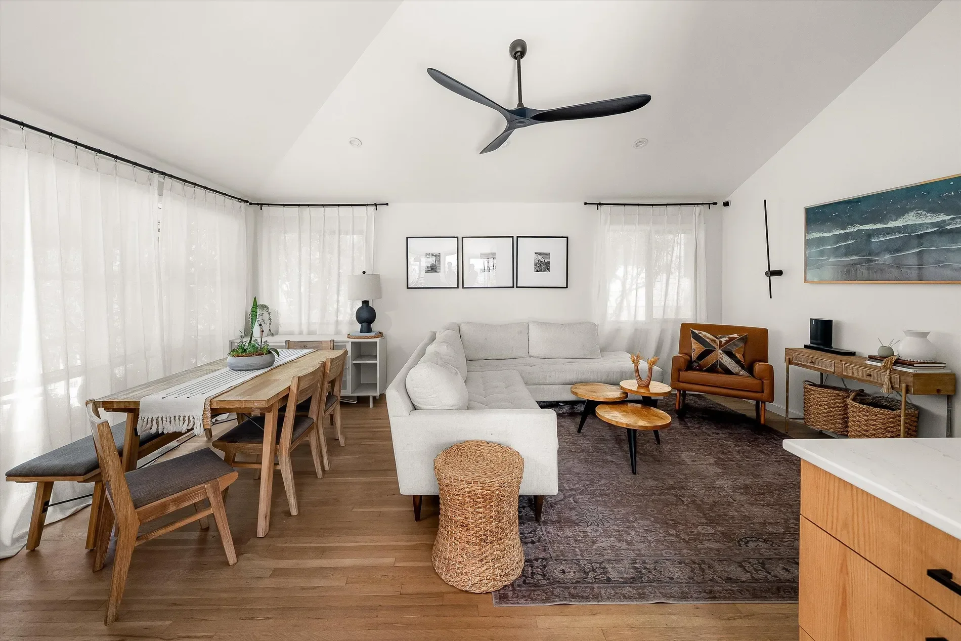 246 San Julian Avenue, Santa Barbara, California, United States. - Photo 10