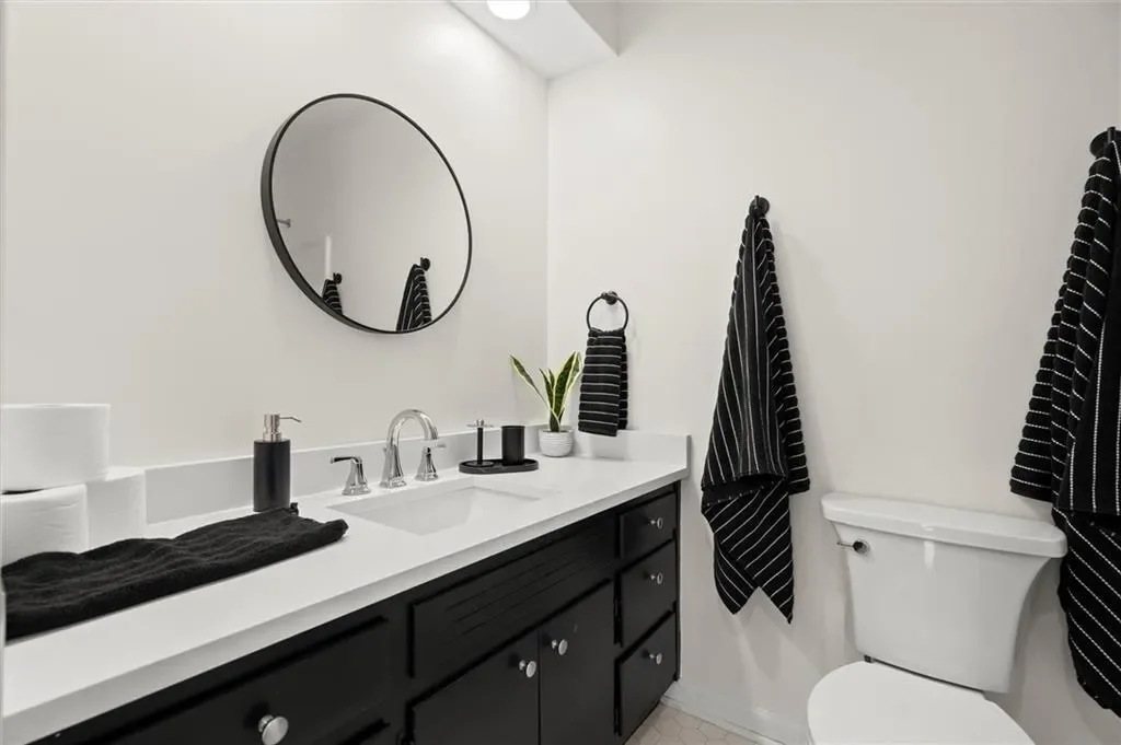 840 Hickory Drive SW, Marietta, Georgia, United States. - Photo 3