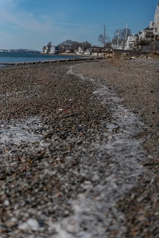 102 Edgewater Rd, Hull, MA 02045, Hull, Massachusetts, United States. - Photo 41