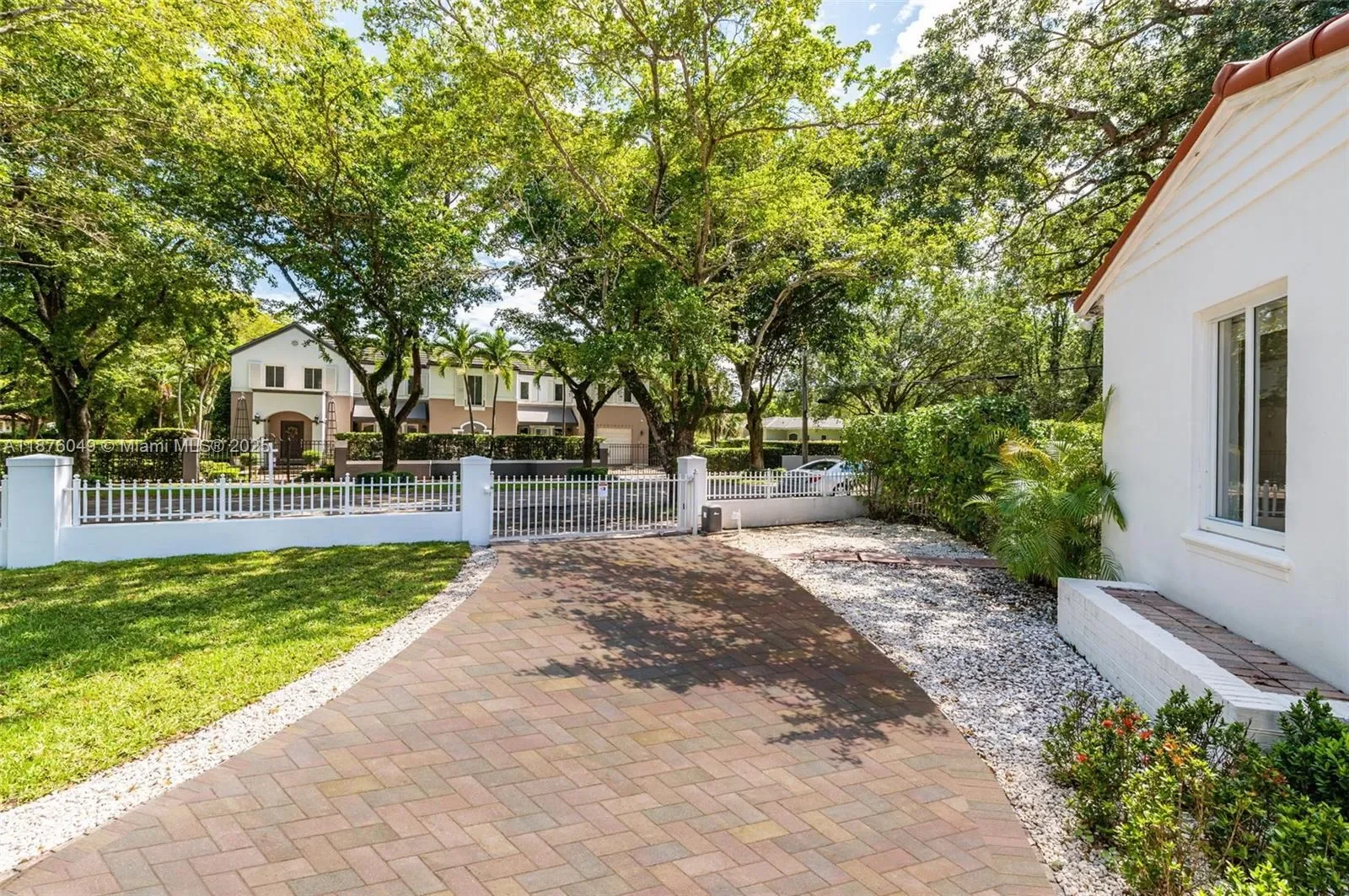 1820 Ferdinand St, Coral Gables, Florida, United States. - Photo 41