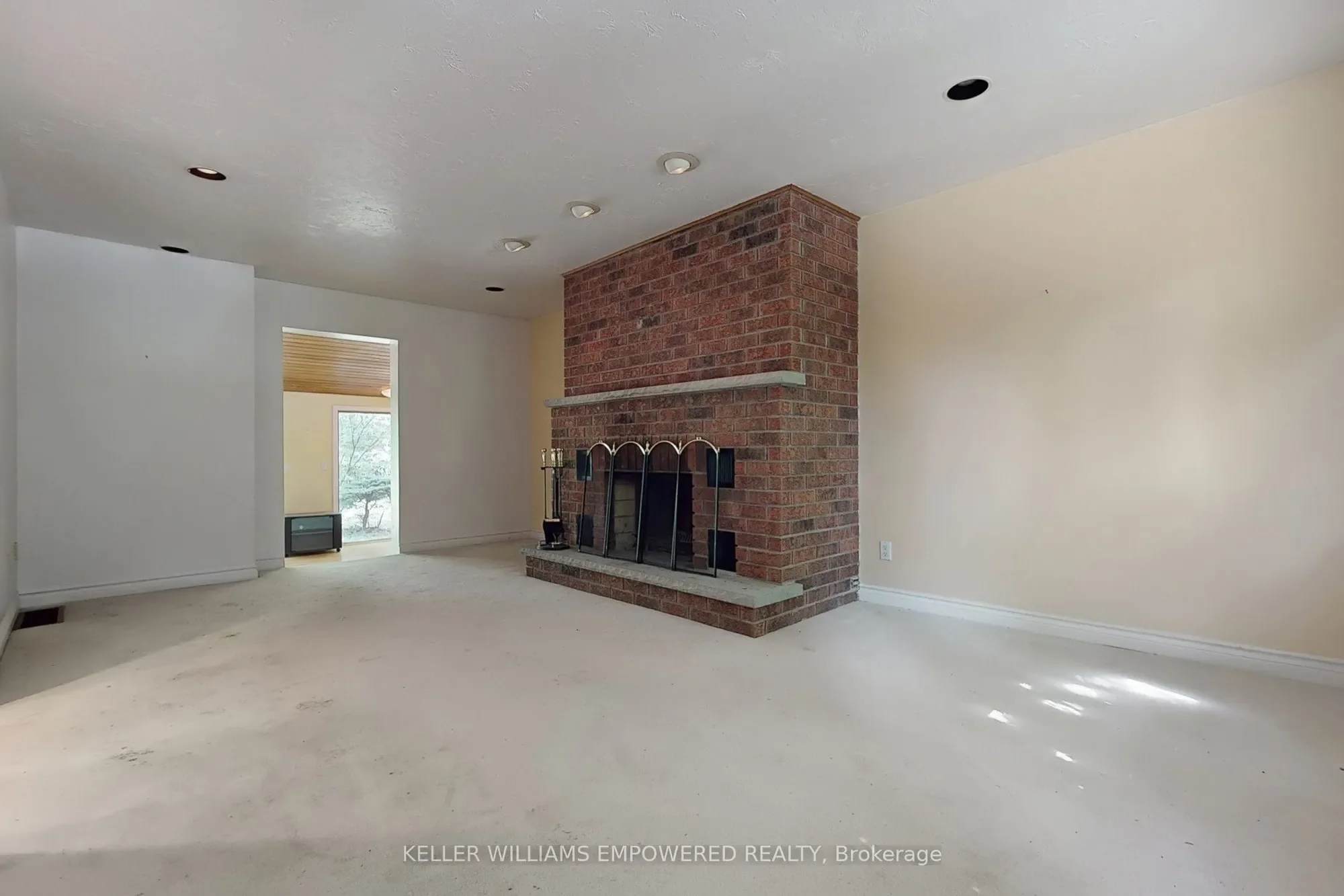 Gallery photo 12