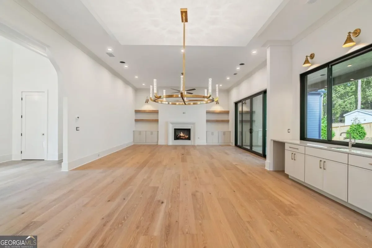 Gallery photo 6