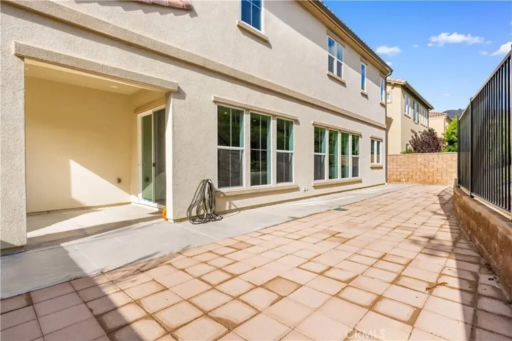20611 W Chestnut Circle, Los Angeles, California, United States. - Photo 18