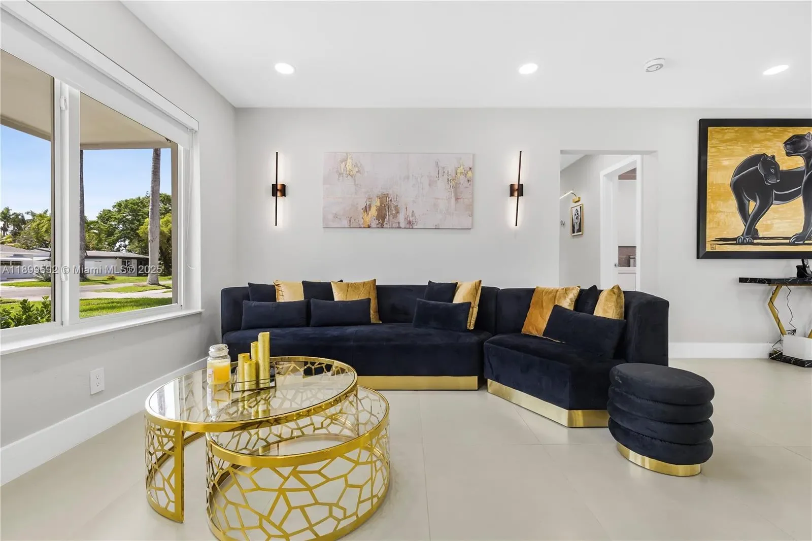Gallery photo 2