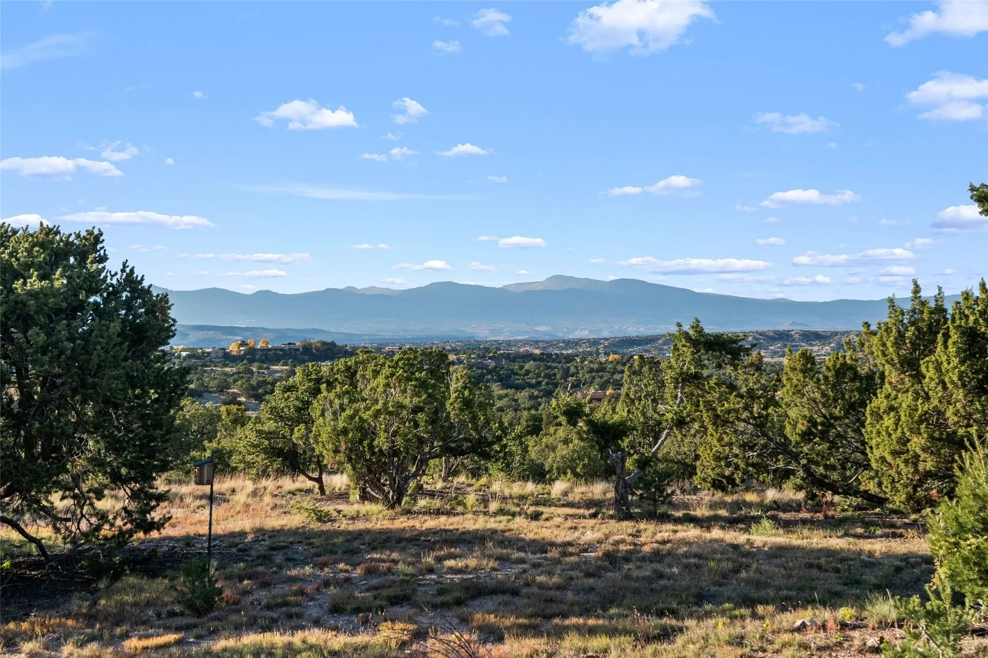 30 Vuelta Tomas , Santa Fe, NM 87506, Santa Fe, New Mexico, United States. - Photo 34