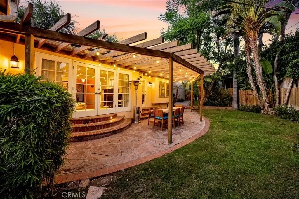 3398 Floyd, Los Angeles, California, United States. - Photo 3