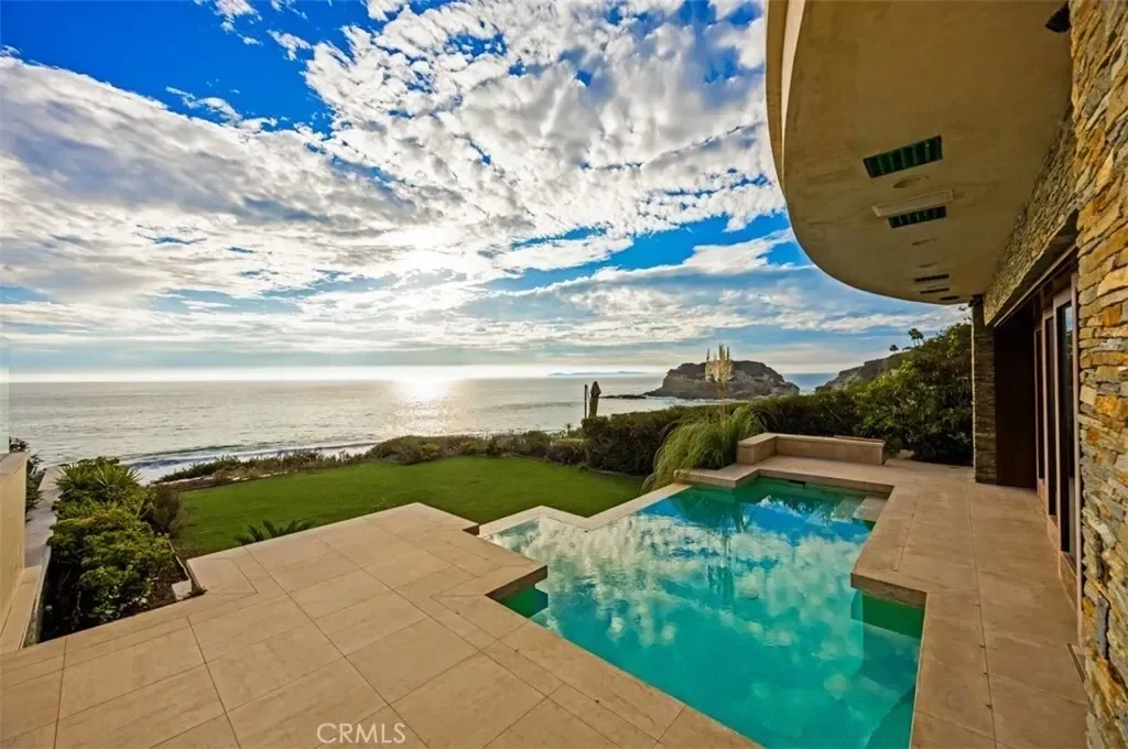 25 Bay, Laguna Beach, California, United States. - Photo 13
