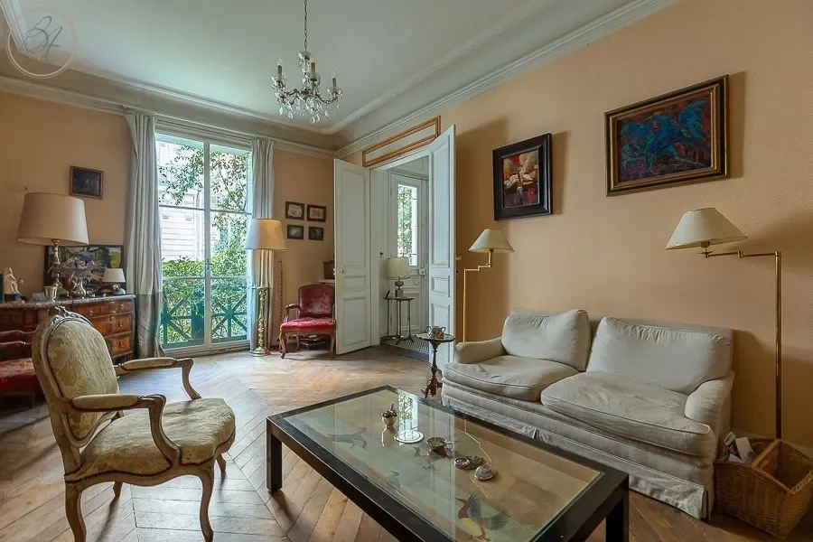 Paris, Île-de-France, France. - Photo 23