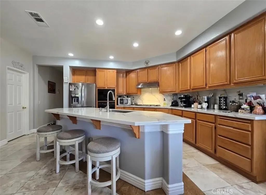 12745 Longhorne, Corona, California, United States. - Photo 13